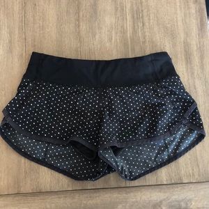 Lululemon polka dot speed short size 2